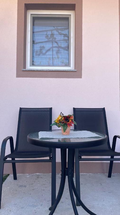 Apartman Mim Требинє Екстер'єр фото