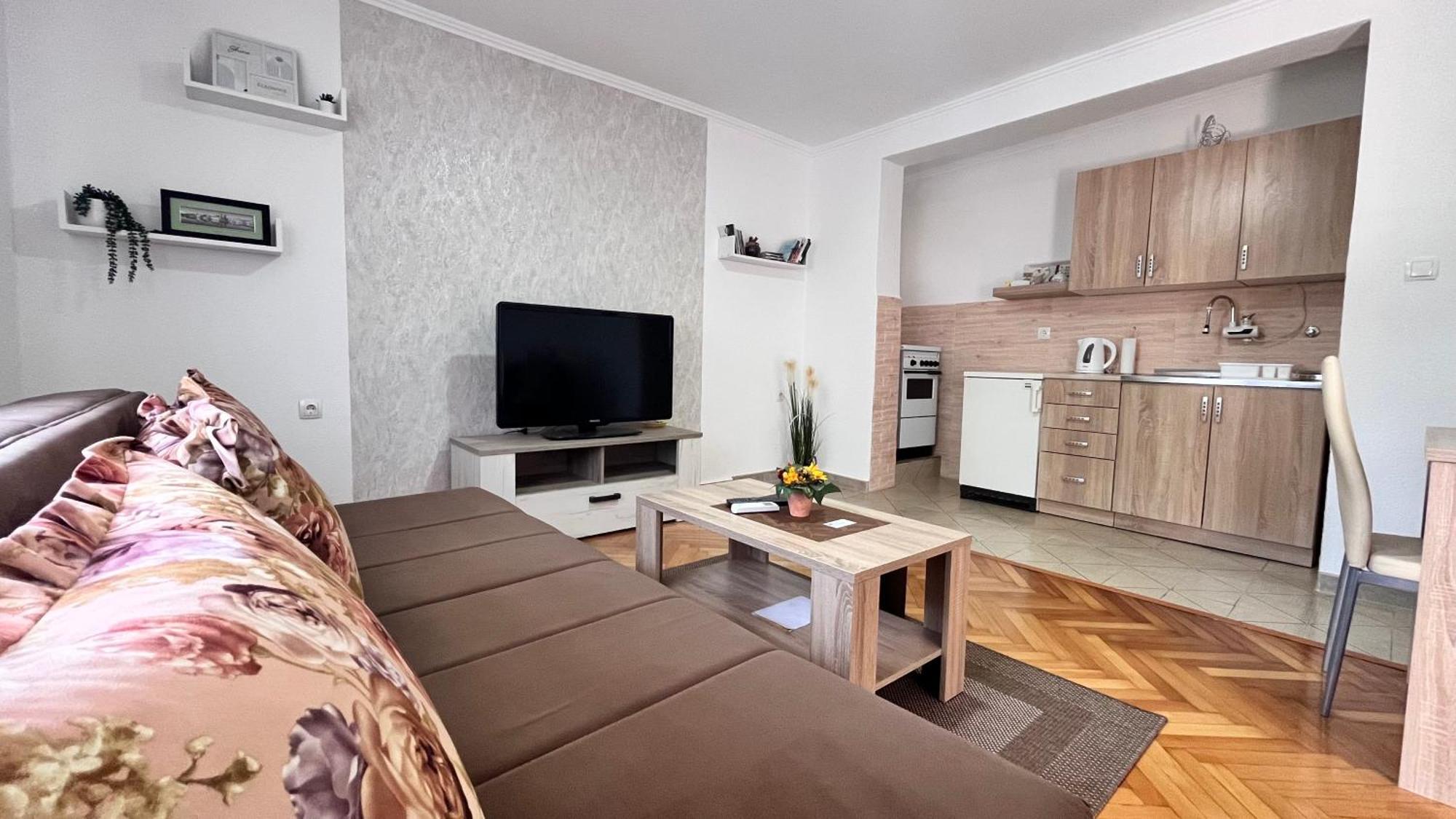 Apartman Mim Требинє Екстер'єр фото